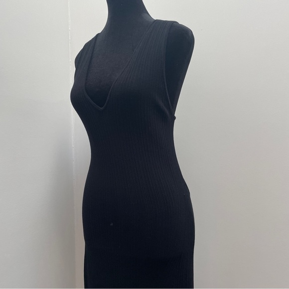 Michael Costello x Revolve- Black Variegated Rib Bodycon Dress V Neck Side Slit - Picture 4 of 12